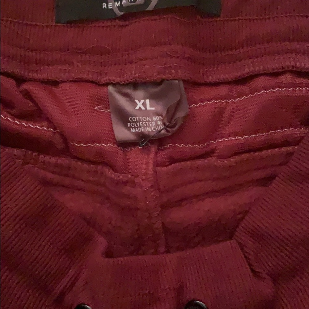 XL Burgendy joggers - Picture 3 of 3